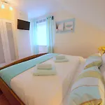 公寓 Haus Seeblick 达默